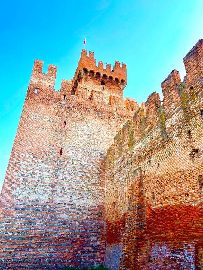 Apartamento Ca' Del Sole - Attico Panoramico In Centro Storico Montagnana  Exterior foto